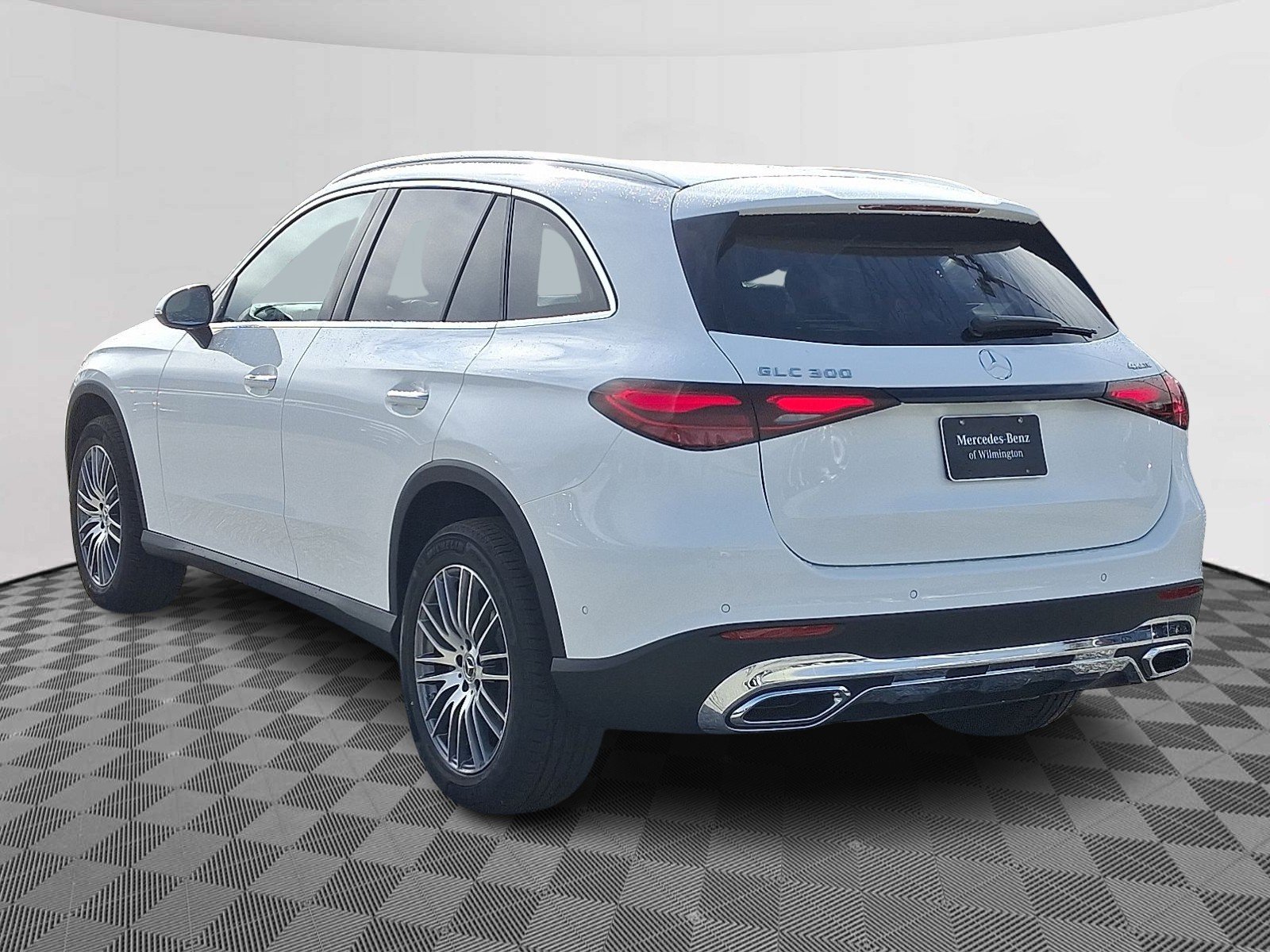 New 2026 Polar White - 149 Mercedes-Benz  image 4