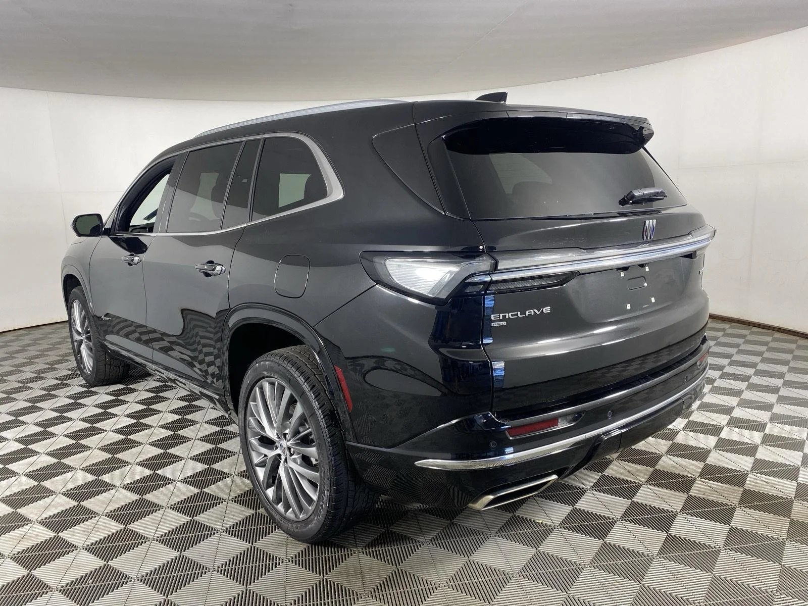 Used 2025 Ebony Twilight Metallic Buick Avenir image 15
