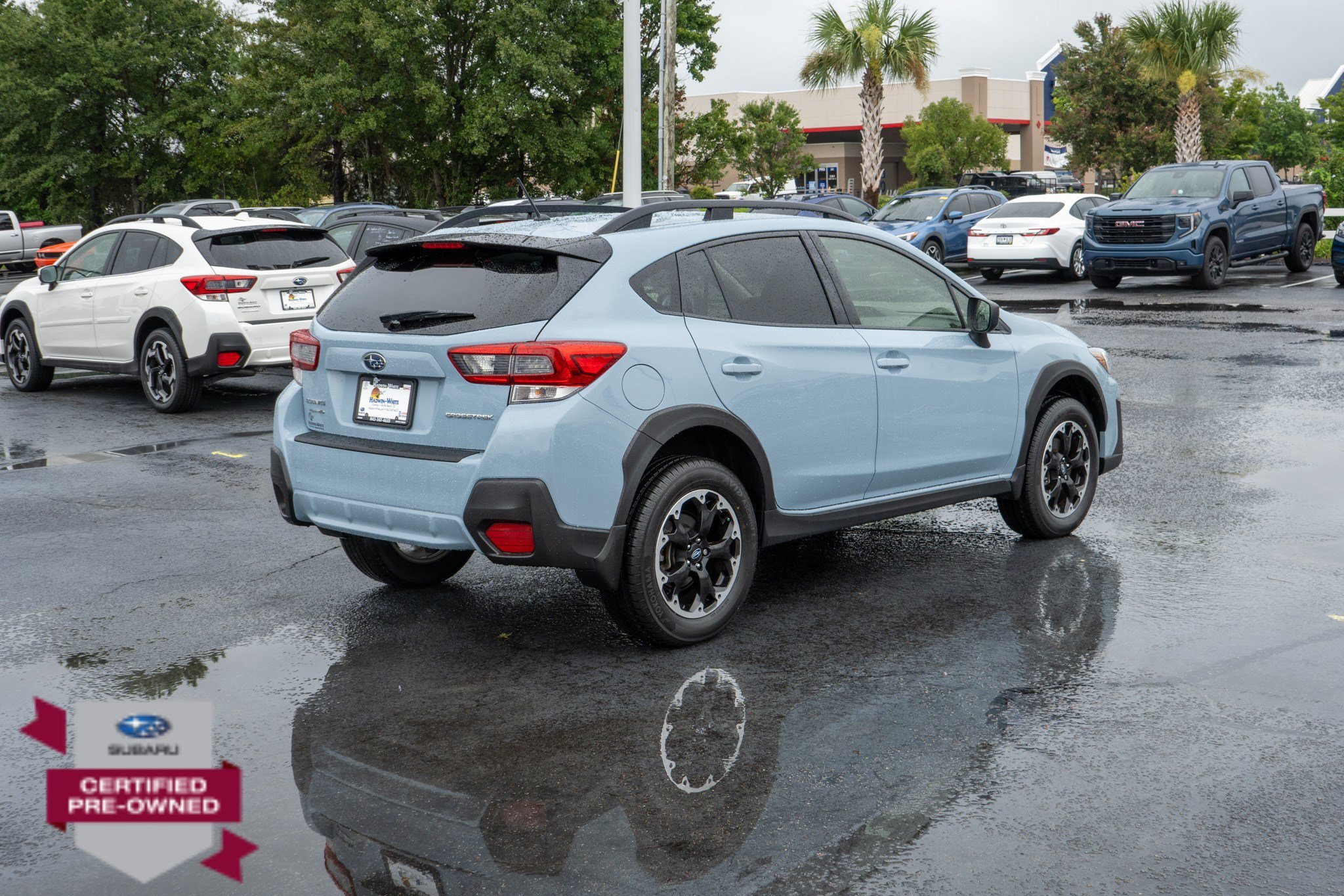 Used 2023 Cool-Gray Khaki Subaru  image 3