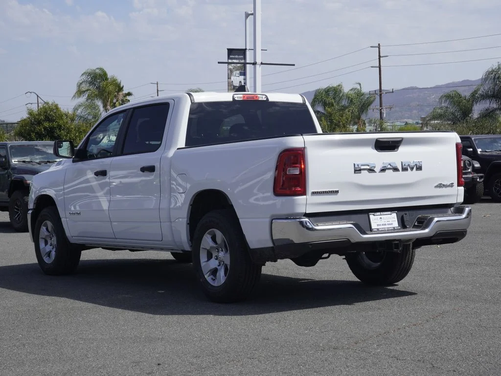 New 2026 Bright White Clear-Coat Exterior Paint RAM Big Horn/Lone Star image 6
