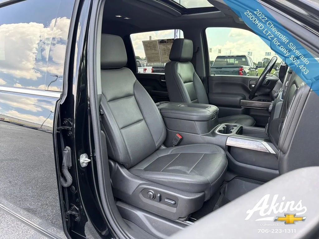 Used 2022 Black Chevrolet LTZ image 21