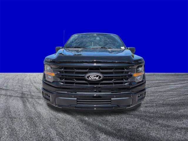 New 2026 Agate Black Metallic Ford XLT image 9