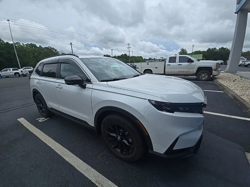 Used 2023 White Honda Sport image 9