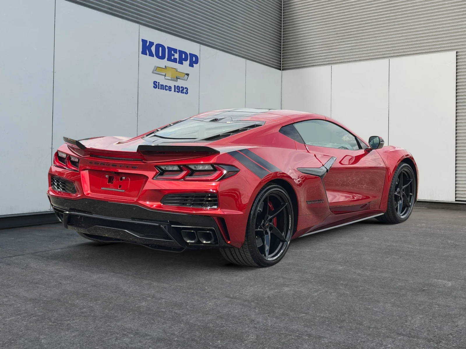 New 2027 Red Mist Metallic Tintcoat Chevrolet 2LT image 5