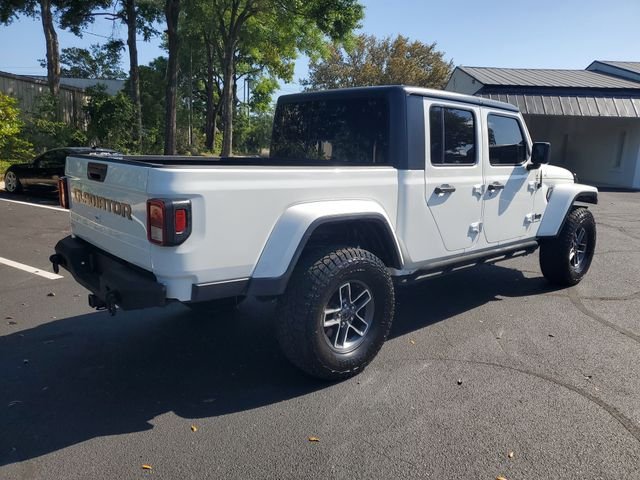 Used 2021 White Jeep Sport image 4