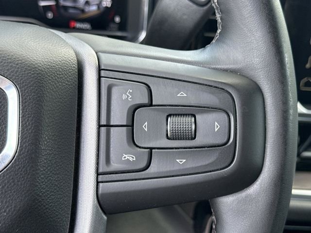 Used 2025 Silver GMC SLT image 29