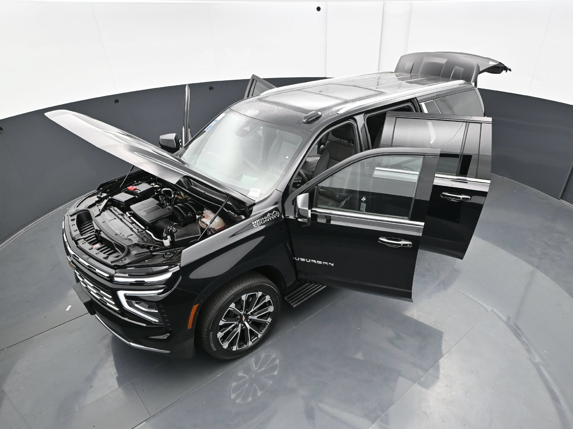 Used 2025 Black Chevrolet High Country image 45