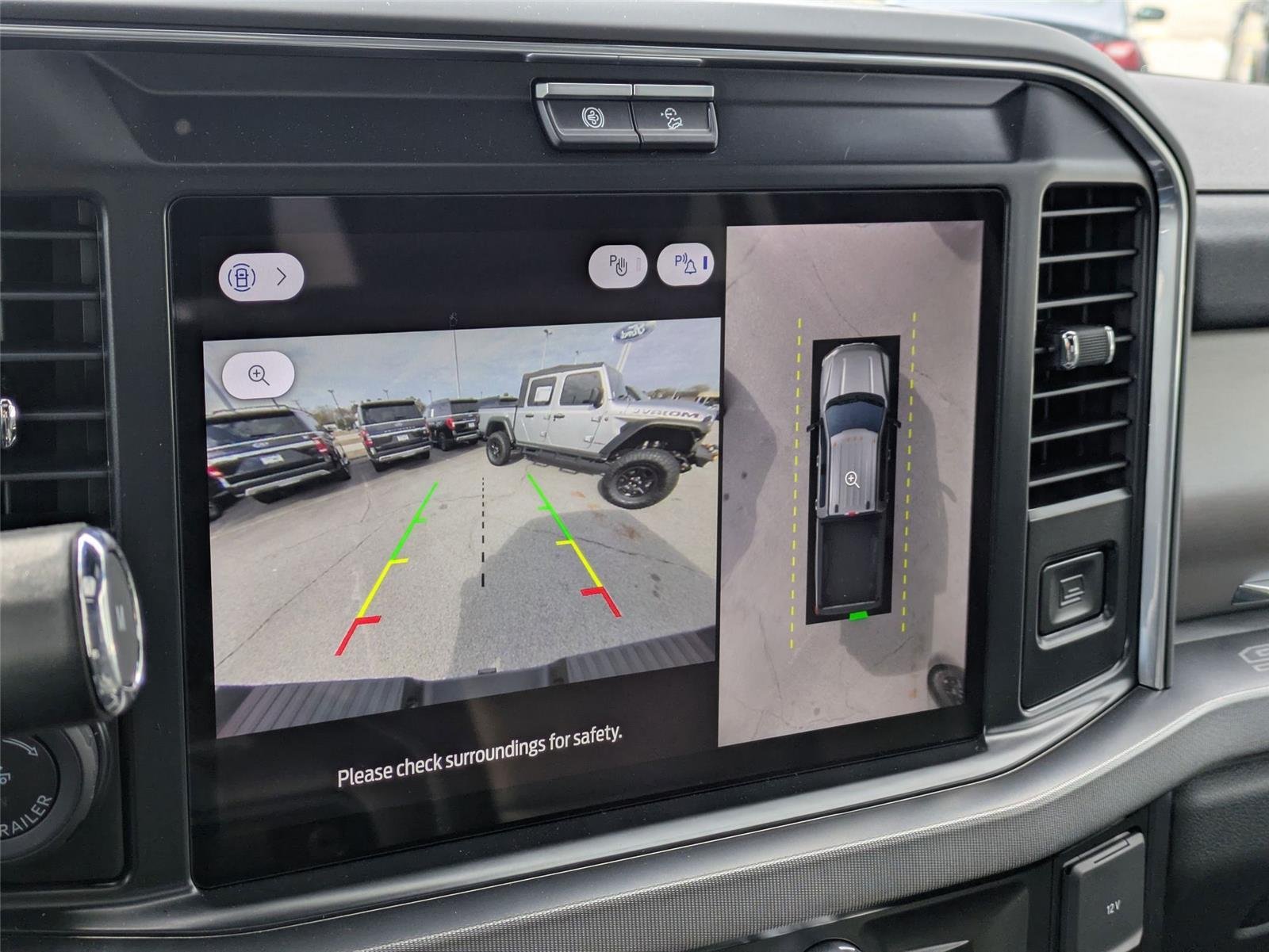 New 2026 Carbonized Gray Metallic Ford F-350® Platinum® image 23
