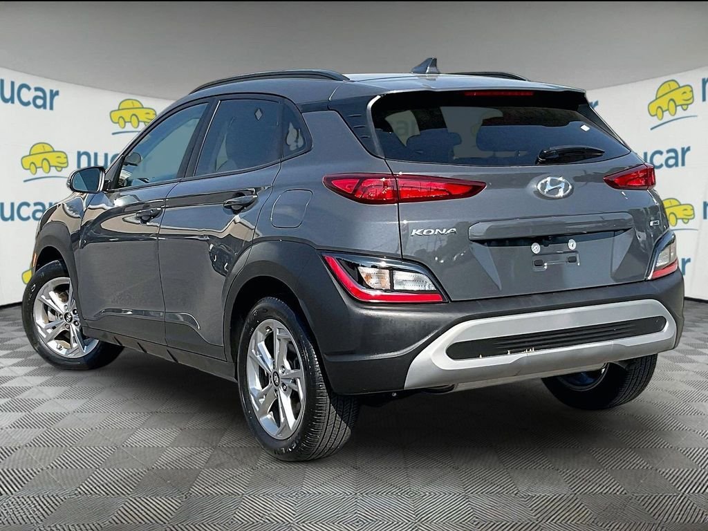 Used 2023 Gray Hyundai SEL image 4