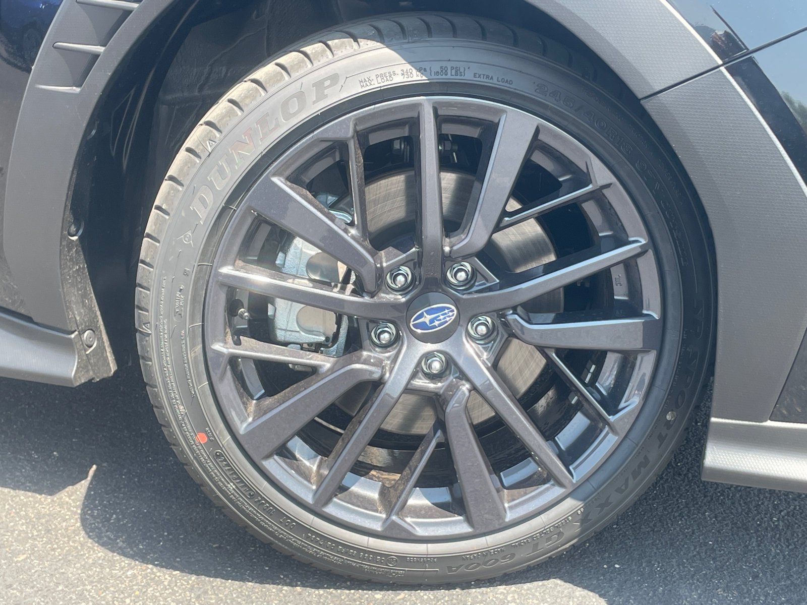 New 2026 CRYSTAL BLACK SILICA Subaru Premium image 8