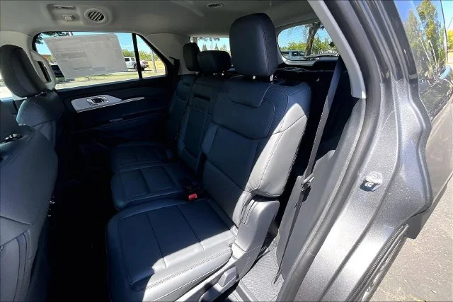 New 2026 Carbonized Gray Metallic Ford Active image 10