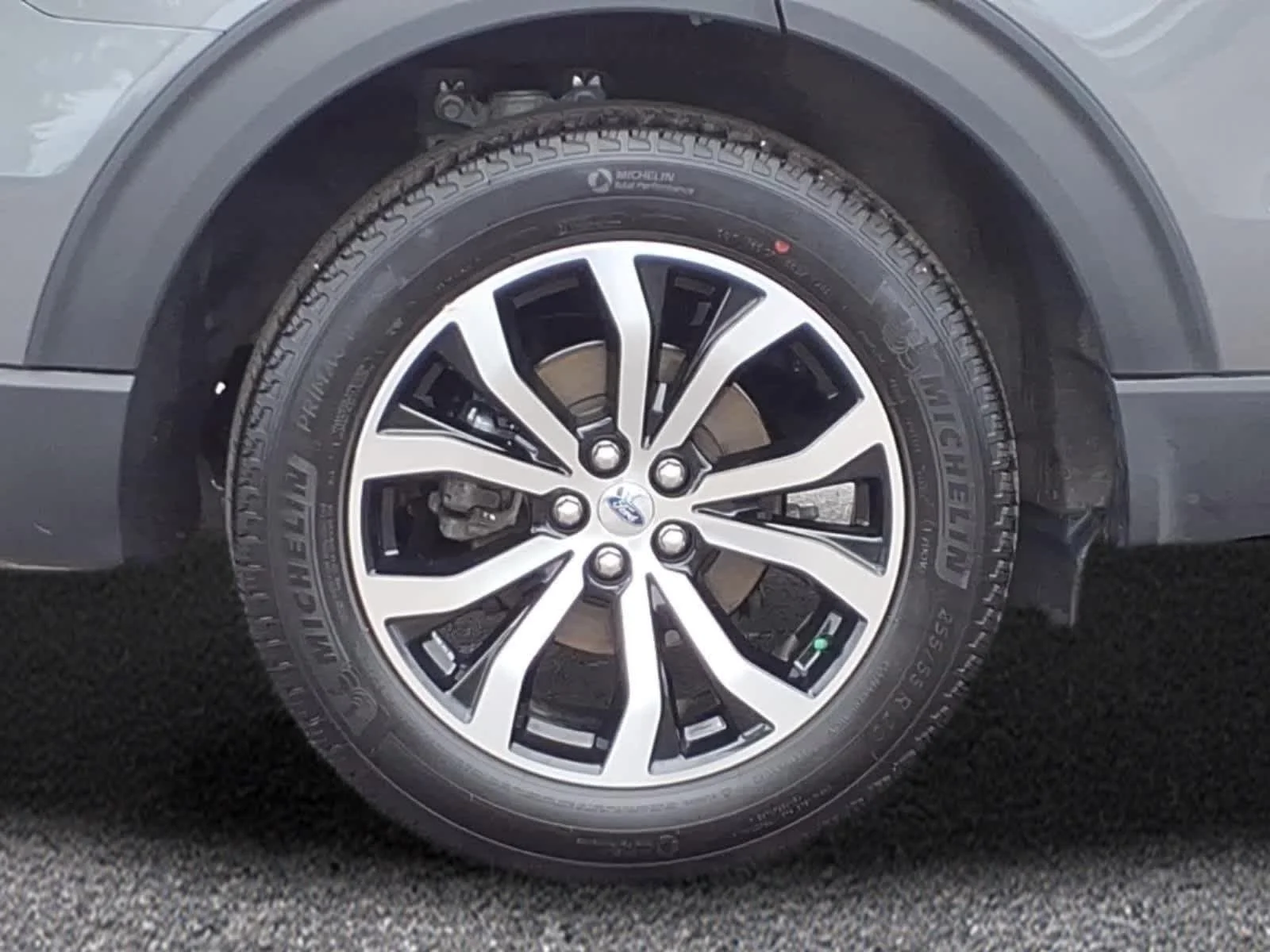 Used 2026 Carbonized Gray Metallic Ford ST-Line image 4
