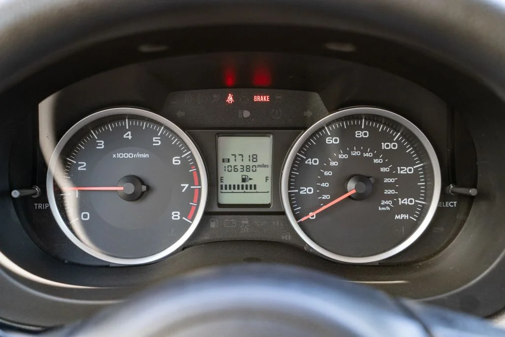 Used 2017 Gray Subaru 2.5i image 15