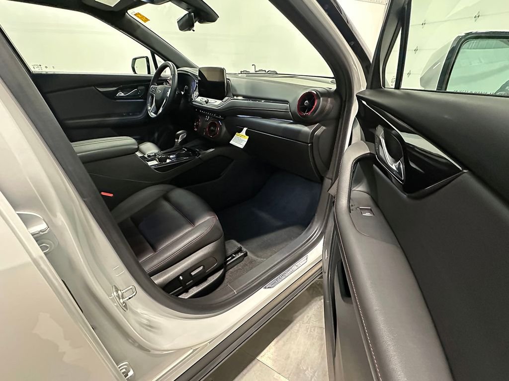 Used 2023 Beige Chevrolet RS image 29