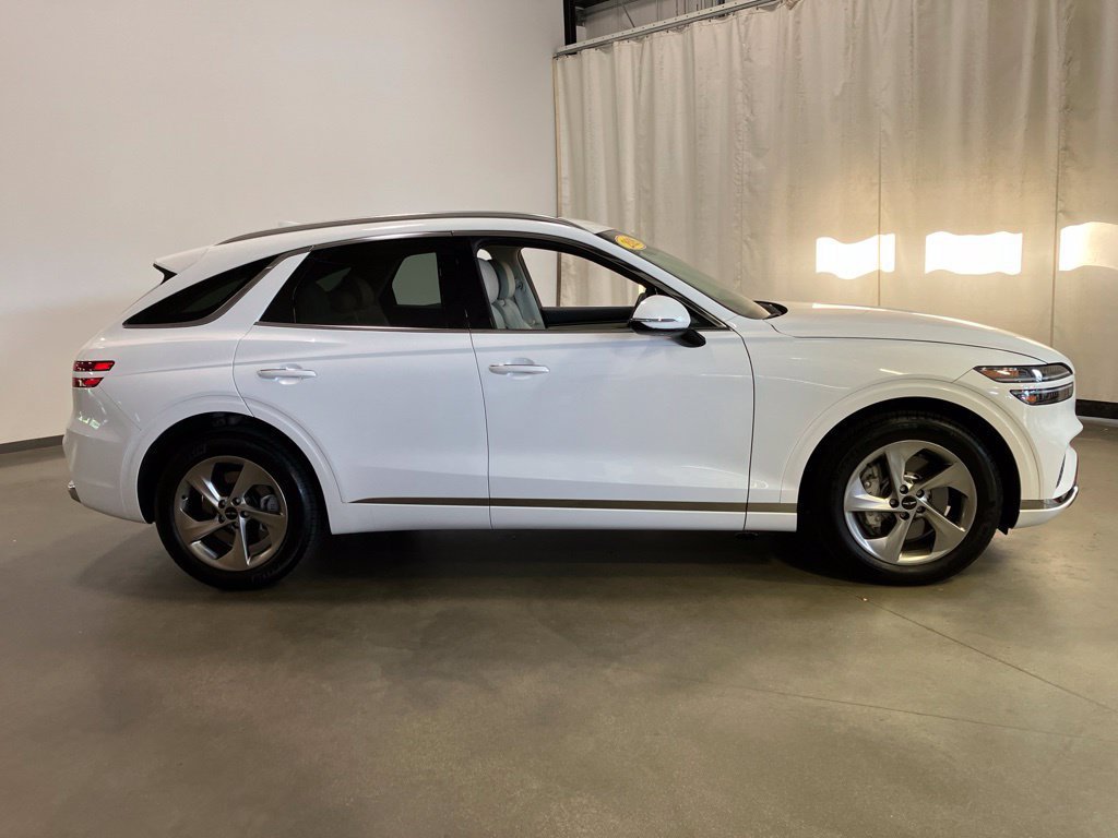 Used 2026 Uyuni White Genesis 2.5T Select image 29