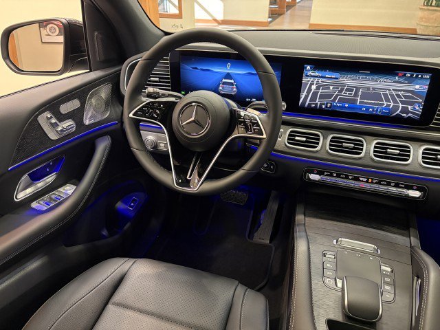 New 2026 Cirrus Silver Metallic Mercedes-Benz  image 35
