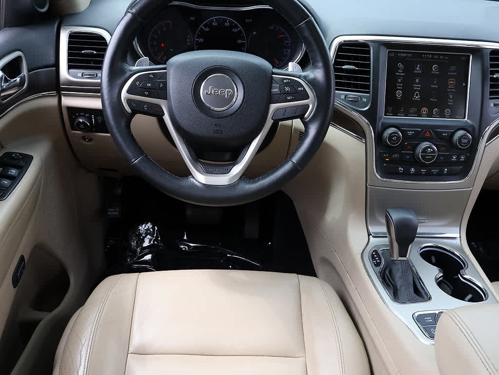 Used 2016 Bright White Clearcoat Jeep Limited image 15
