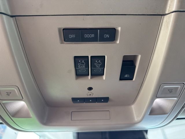 2015 Chevrolet Silverado 3500HD High Country - Photo 30