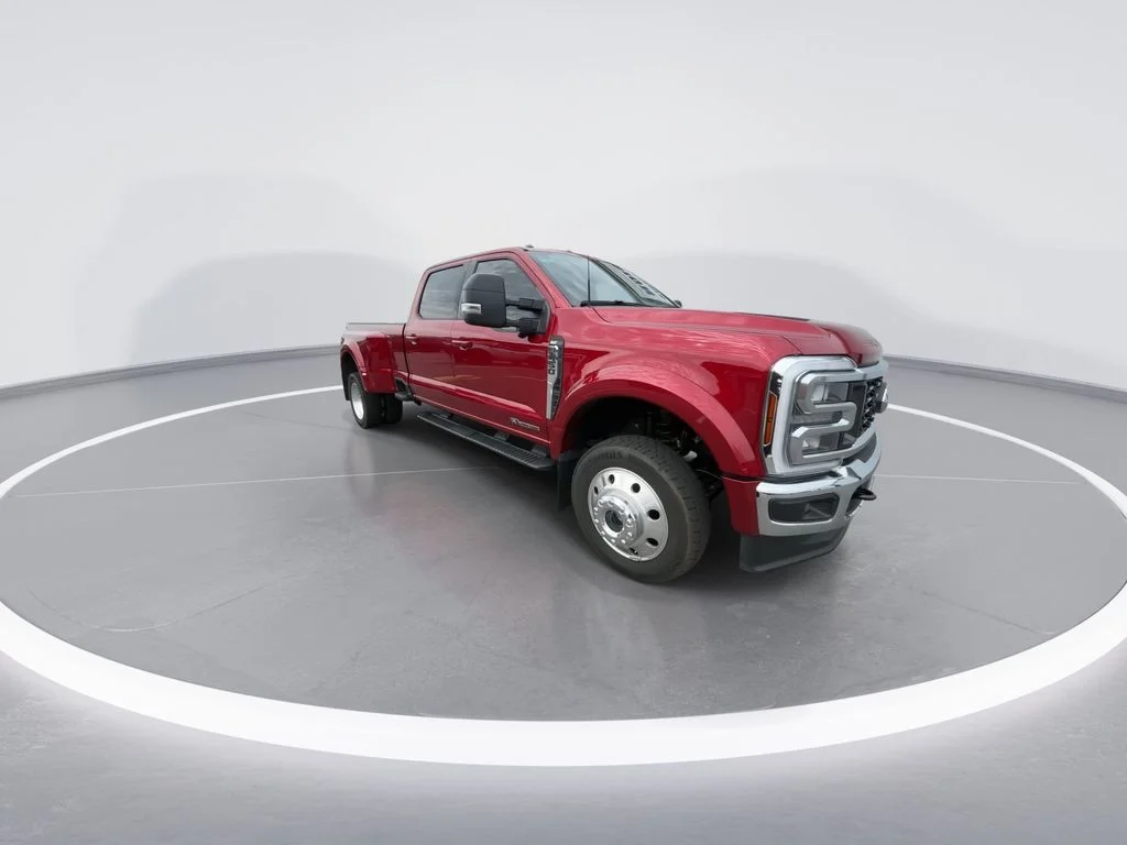 Used 2026 Red Ford XLT image 2