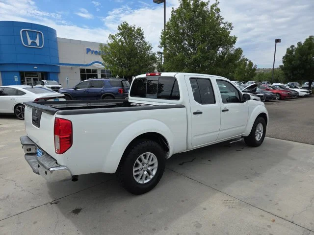 Used 2017 White Nissan SV image 5