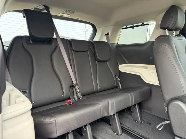 Used 2024 Black Kia EX image 15