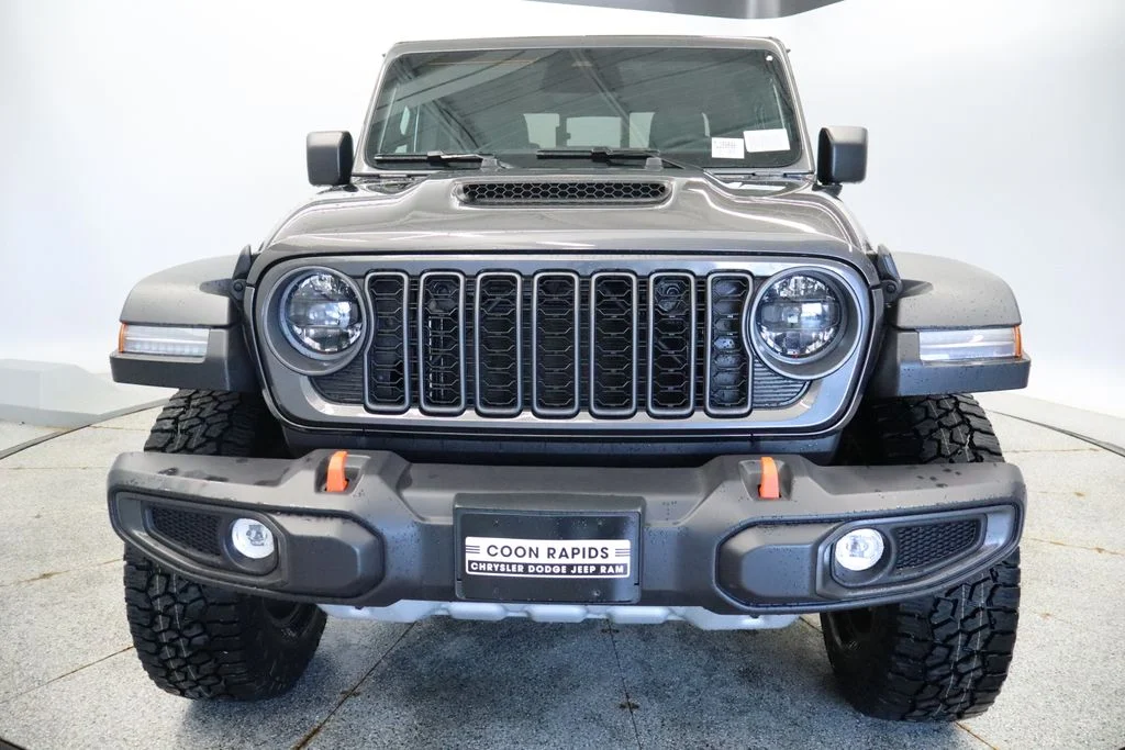 New 2026 Granite Crystal Metallic Clearcoat Jeep Mojave image 11