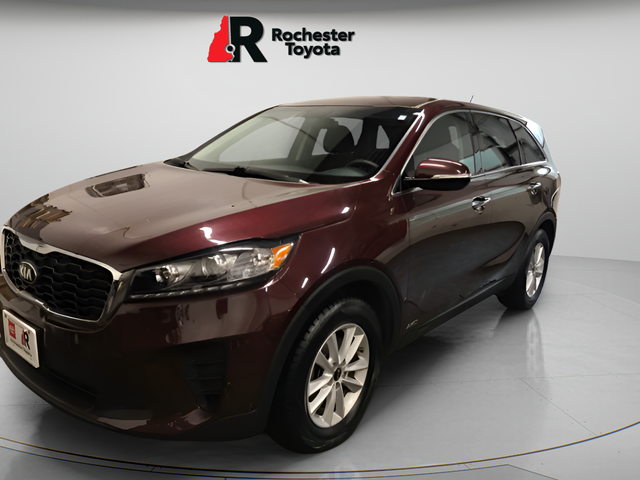 Used 2020 Purple Kia LX image 3