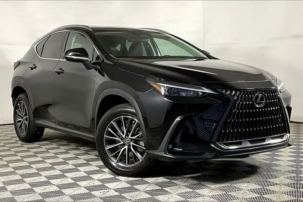 Used 2023 Black Lexus 350h Premium image 12