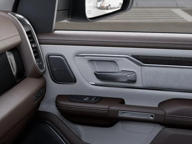 New 2026 Molten Red Pearl-Coat Exterior Paint RAM Laramie image 103
