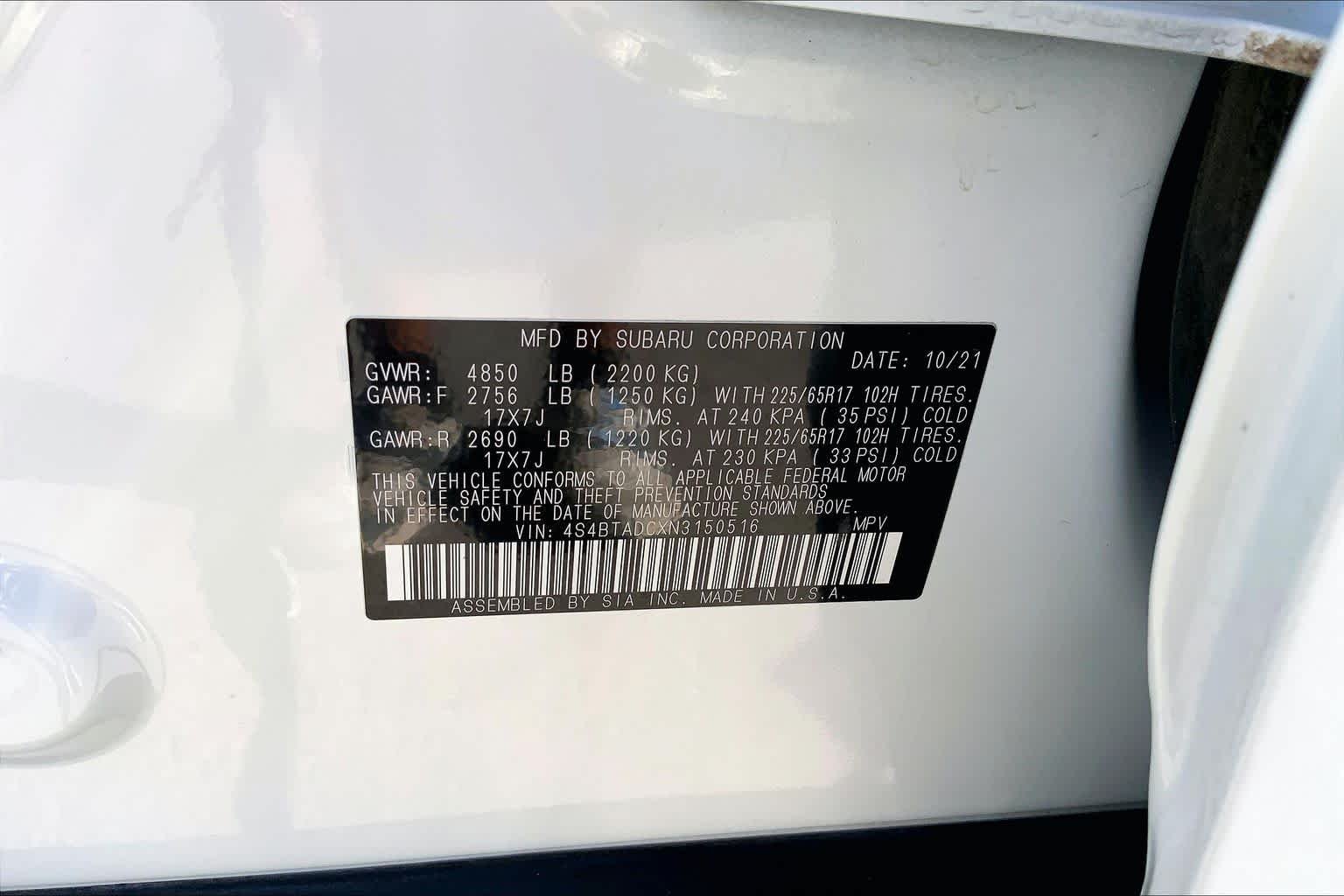Used 2022 Crystal White Pearl Subaru Premium image 30