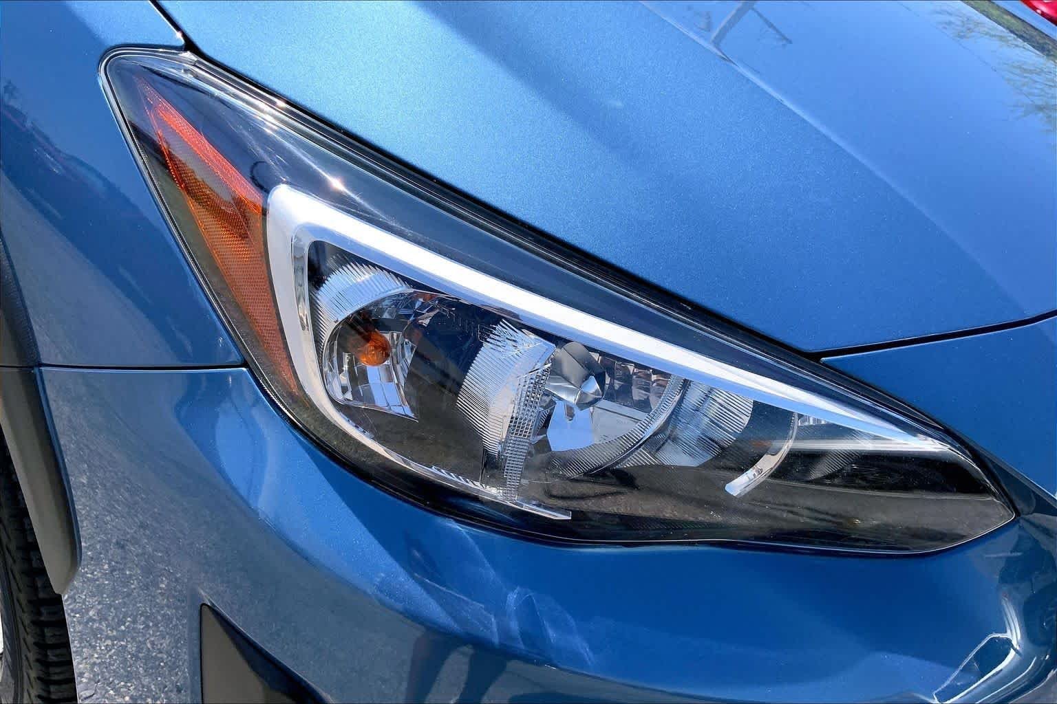 Used 2021 Horizon Blue Pearl Subaru Premium image 25