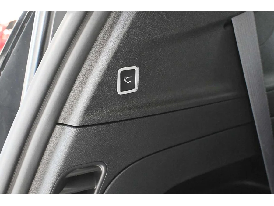 2024 Chrysler Pacifica Touring - Photo 28