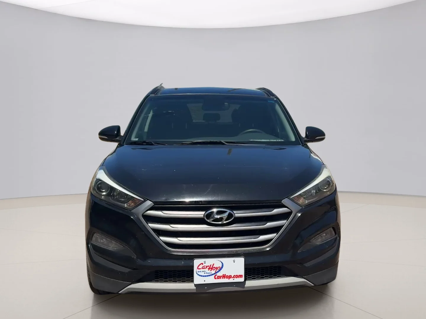Used 2017 Gray Hyundai SE AWD image 8