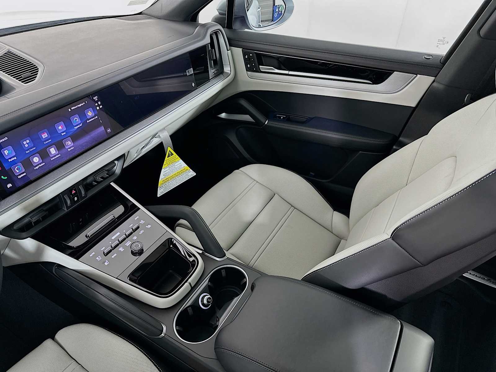 2026 Porsche Cayenne Coup Base - Photo 25