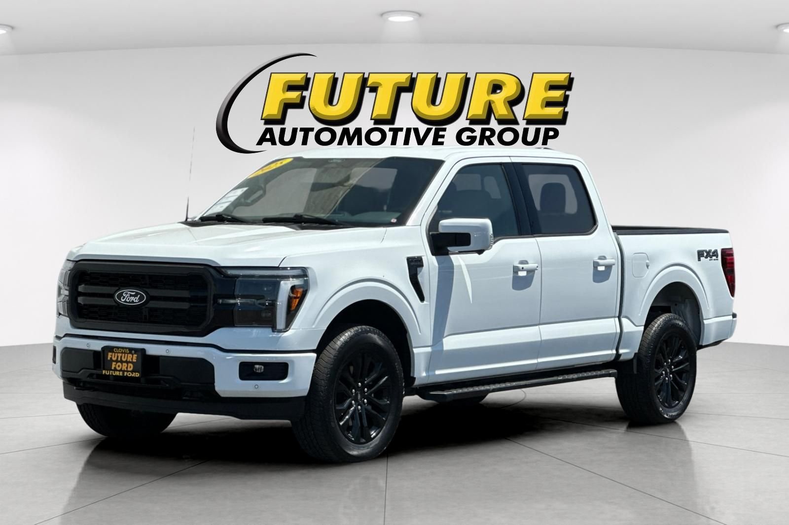 Used 2025 White Ford Lariat image 7