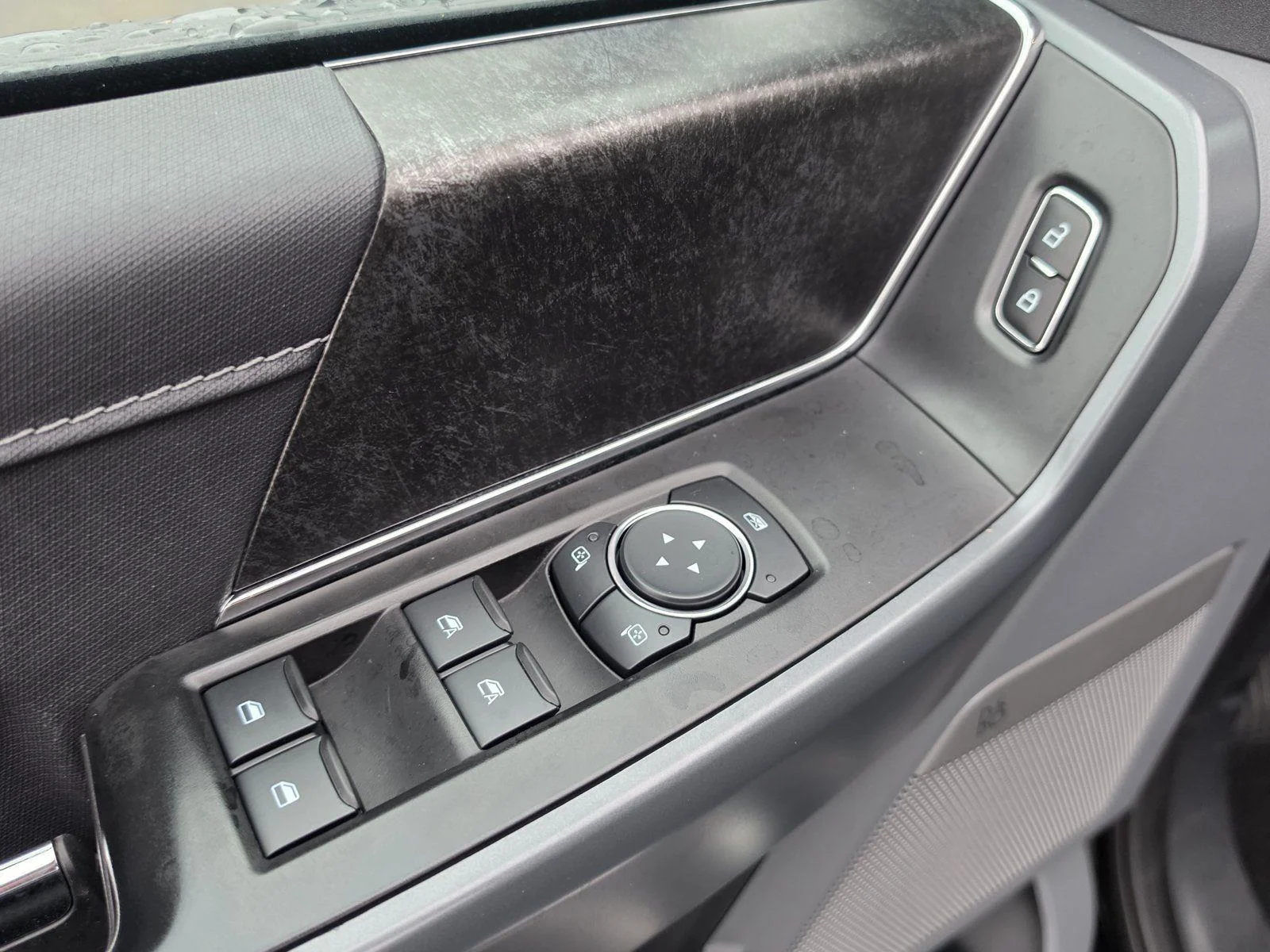 Used 2023 Agate Black Ford XLT image 17