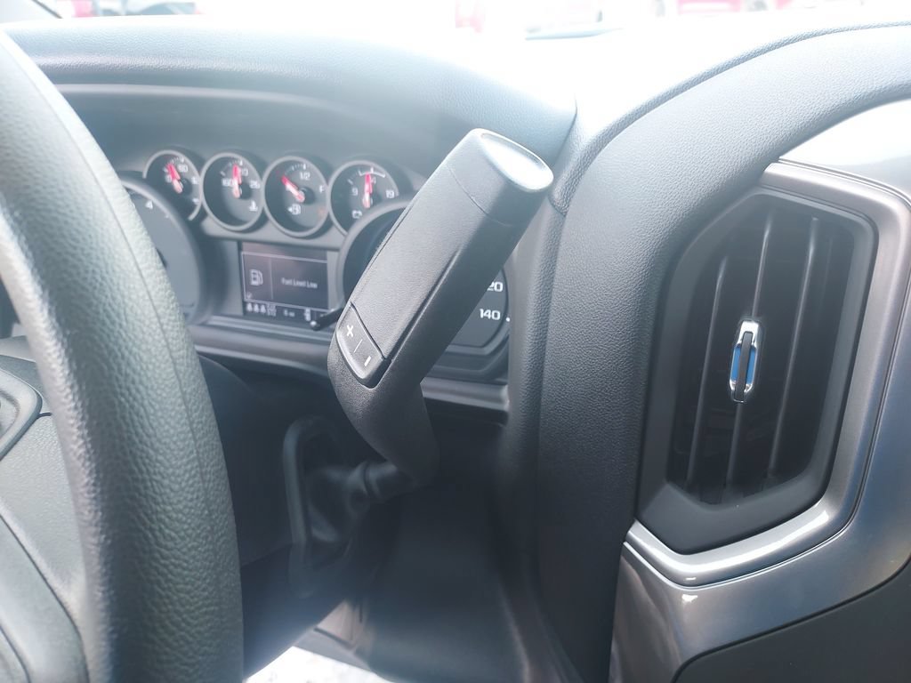 New 2026 Onyx Black GMC Pro image 24