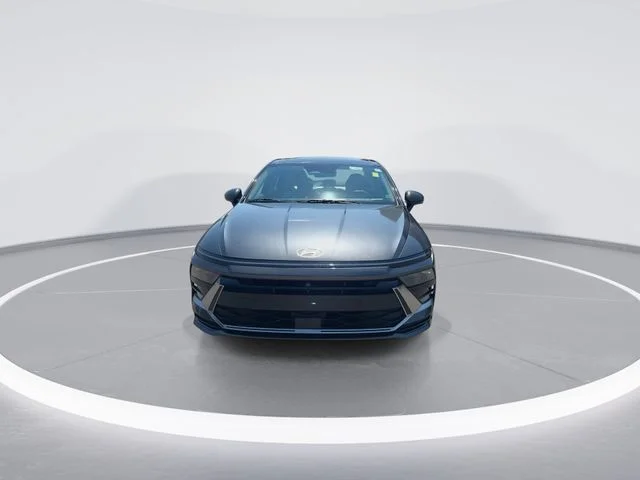 Used 2024 Gray Hyundai Limited image 3