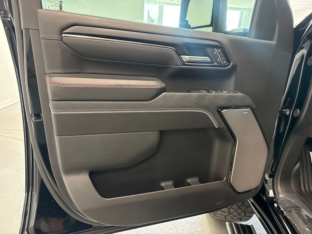 Used 2025 Black GMC AT4X image 13