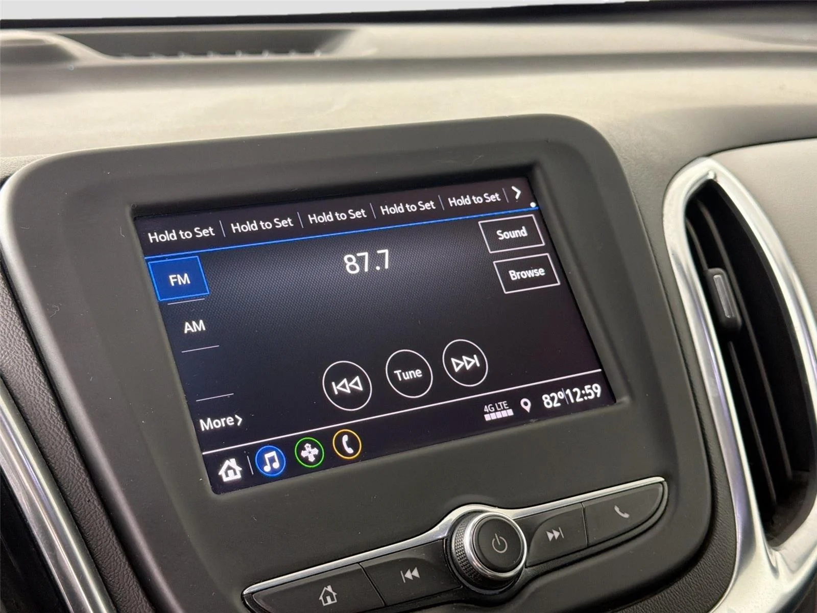 Used 2021 Summit White Chevrolet LS image 13