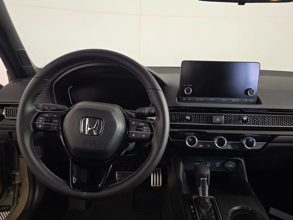 2025 Honda Civic Hatchback Sport - Photo 12