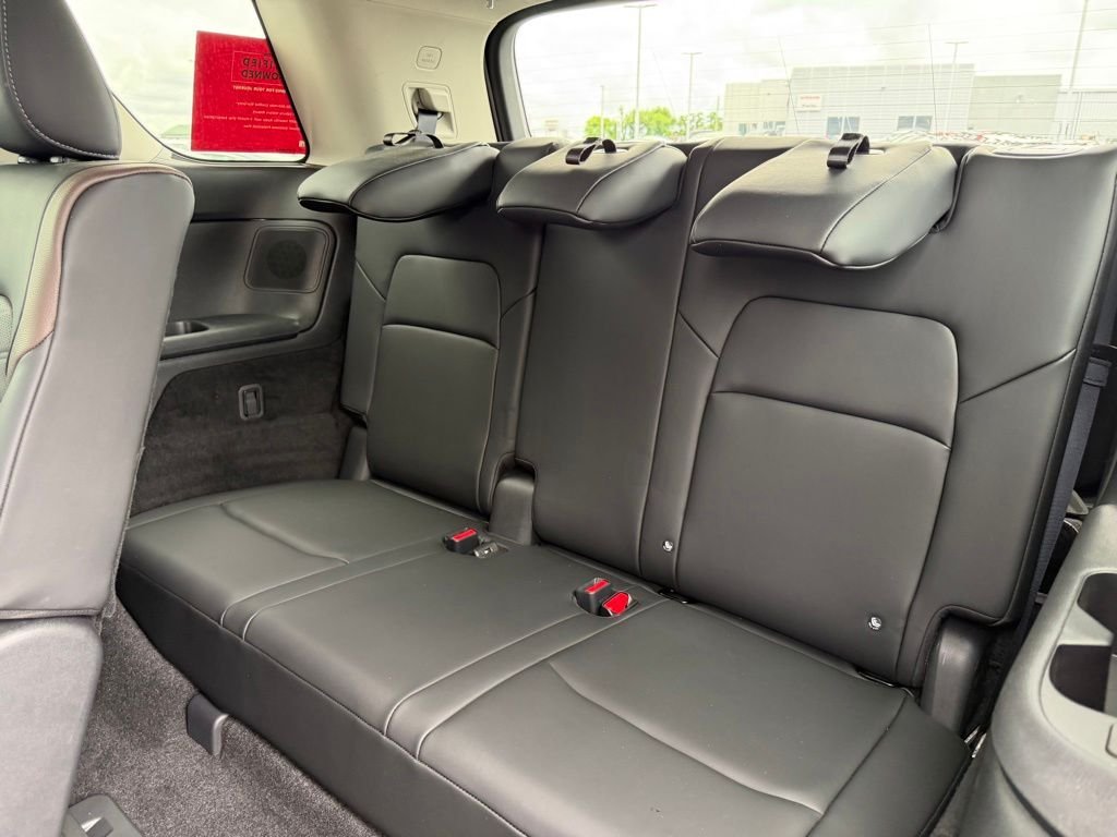 Certified Used 2025 White Nissan Platinum image 17