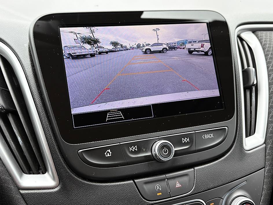 Used 2024 Mineral Gray Metallic Chevrolet LT image 23