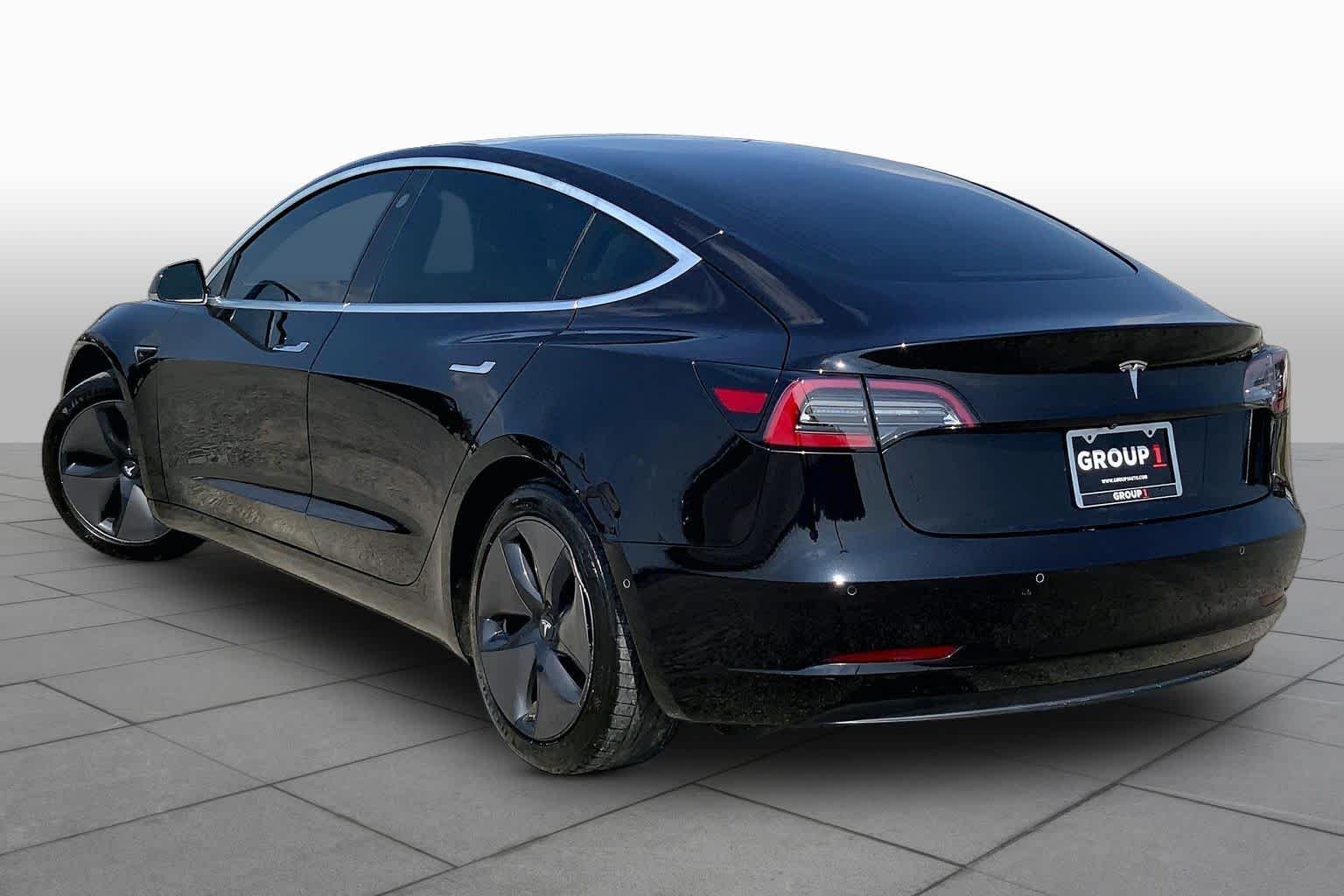 Used 2018 Solid Black Tesla Long Range Battery image 11