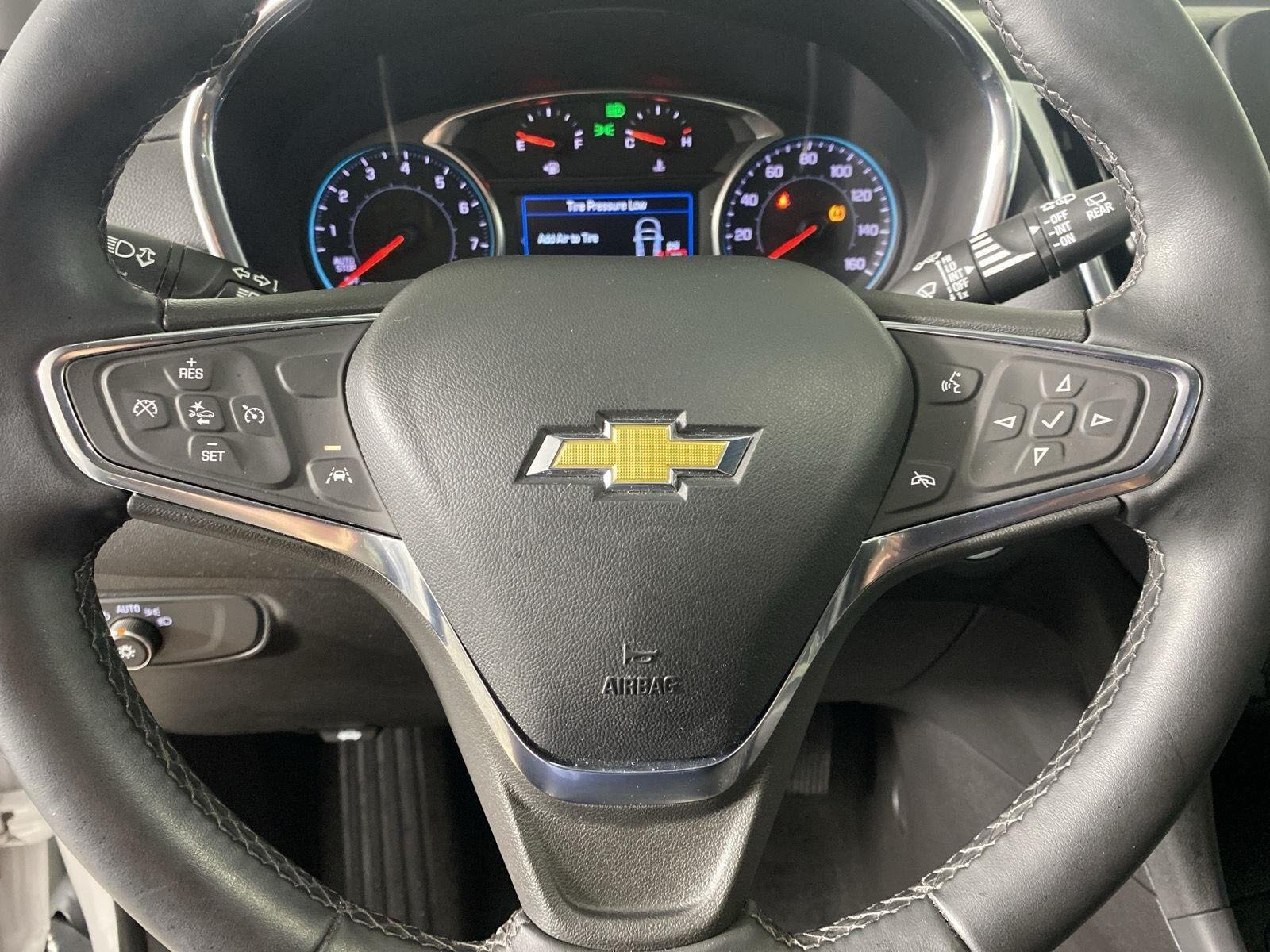 Used 2024 Summit White Chevrolet  image 13