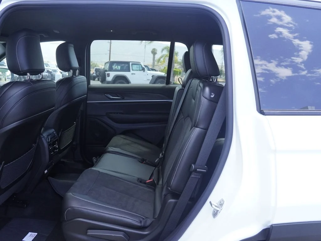 New 2026 Bright White Clearcoat Jeep Altitude image 24