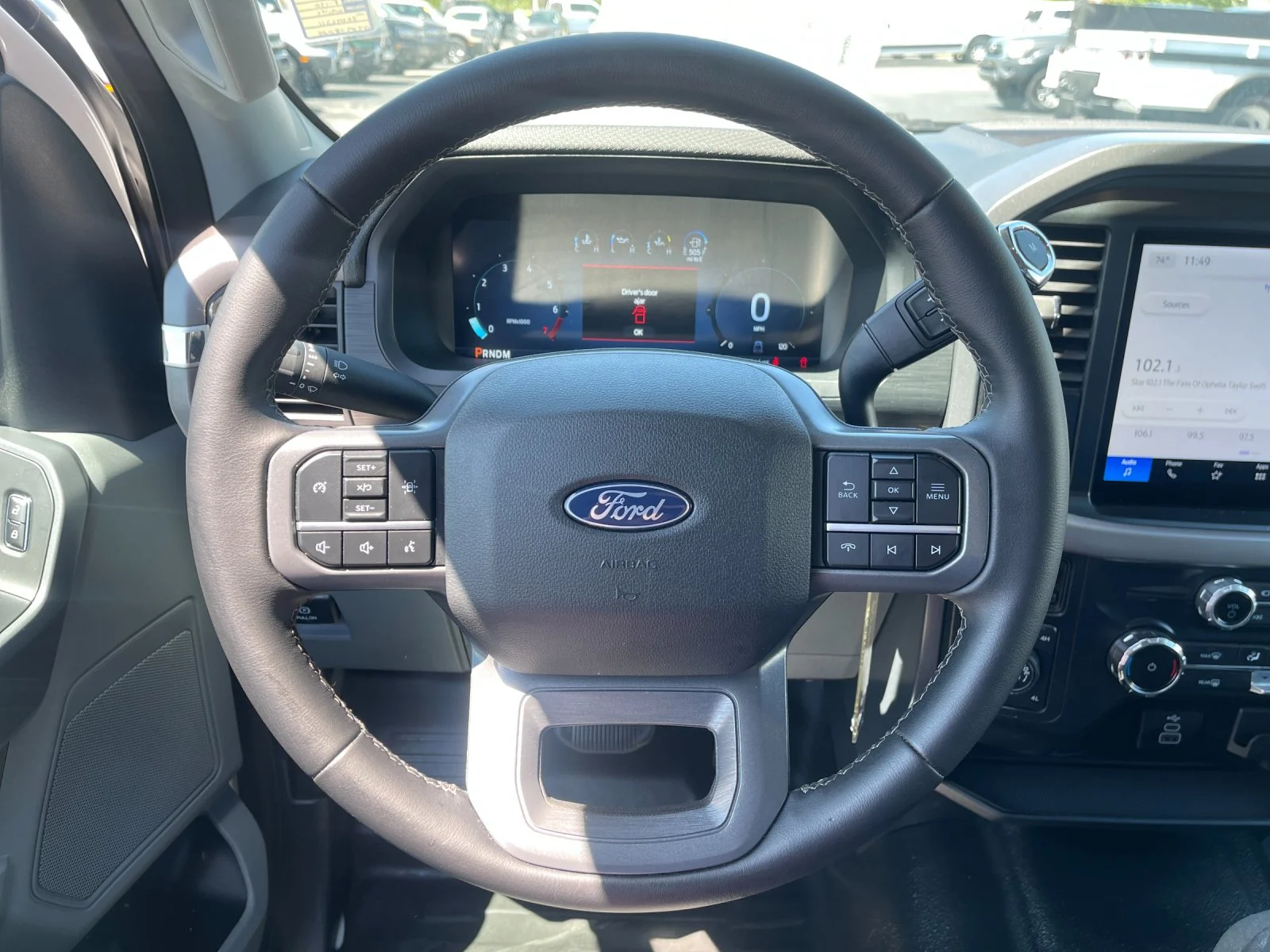 Used 2025 White Ford XLT image 23