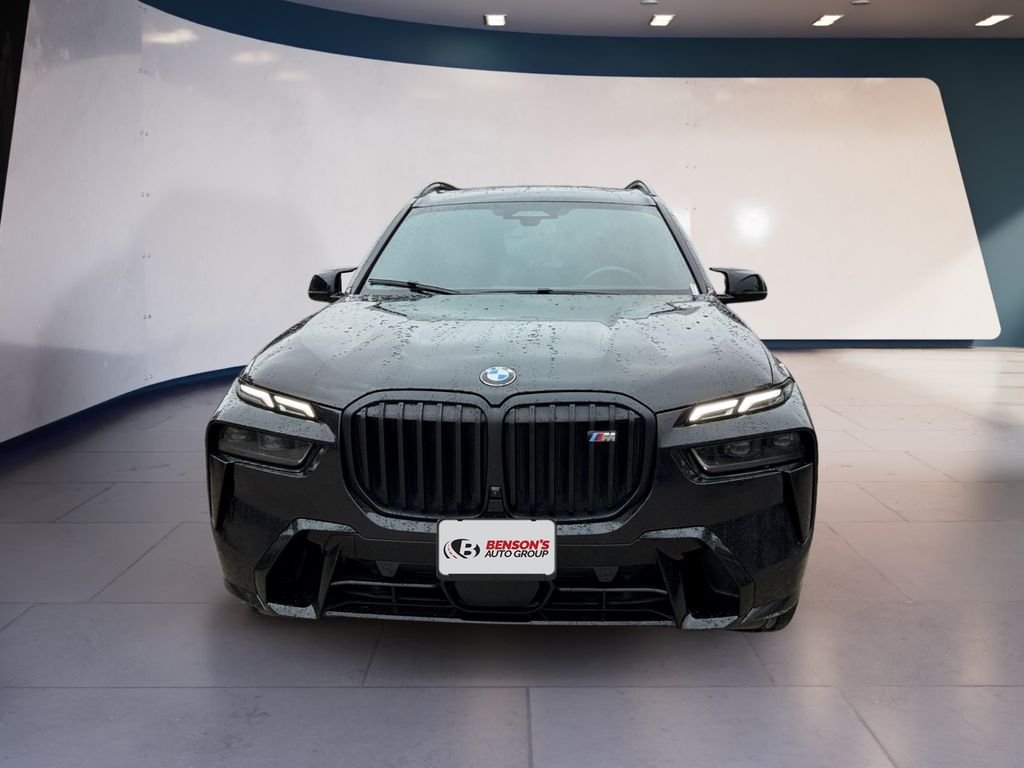Used 2023 Black BMW M60i image 8