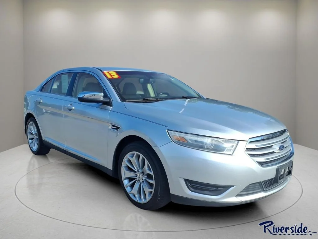 2013 Ford Taurus Limited FWD's photo