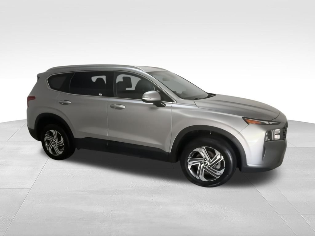 Used 2023 Silver Hyundai SEL image 6